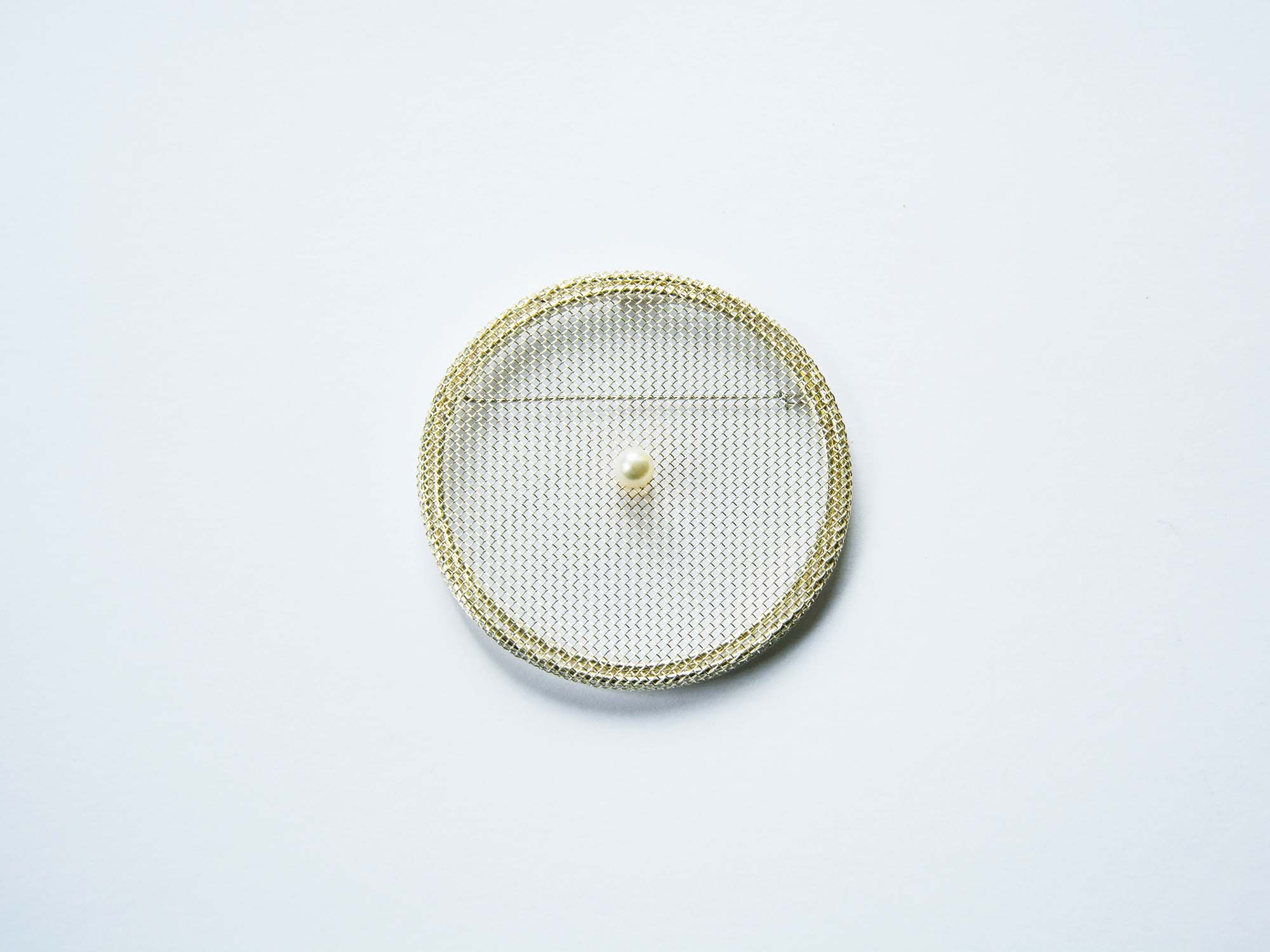 Explorer jewellery series / Self recognition (brooch)