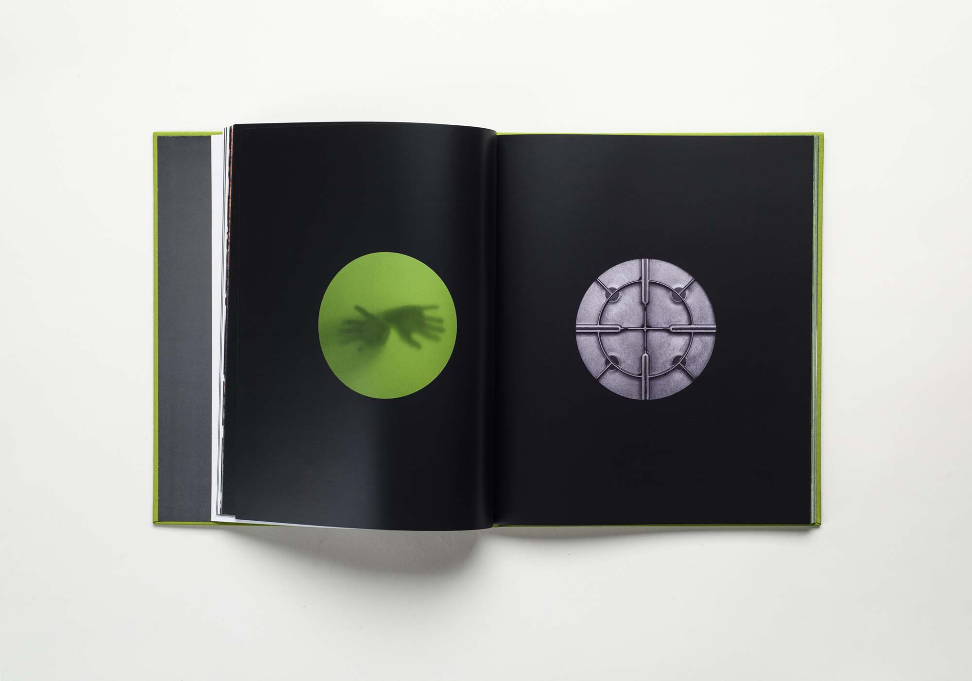 A unique art book for the 25th anniversary of DIADEM