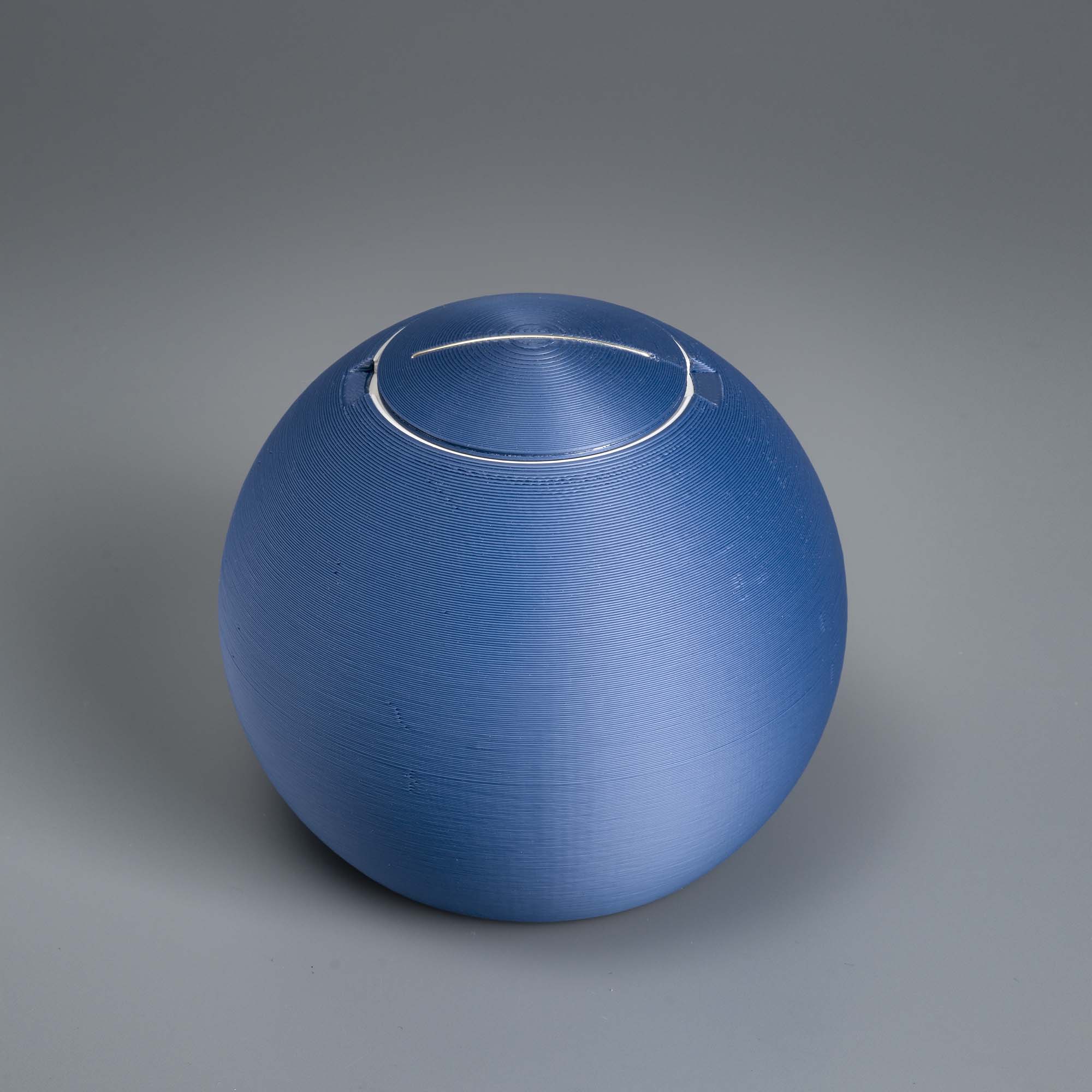 UFO ring in sphere holder