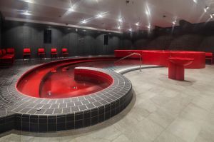 Csillaghegyi Árpád Forrásfürdő, wellness és szaunavilág, Budapest