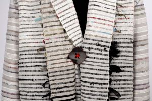 „Rongyszövet” női öltözék kollekció (részlet)